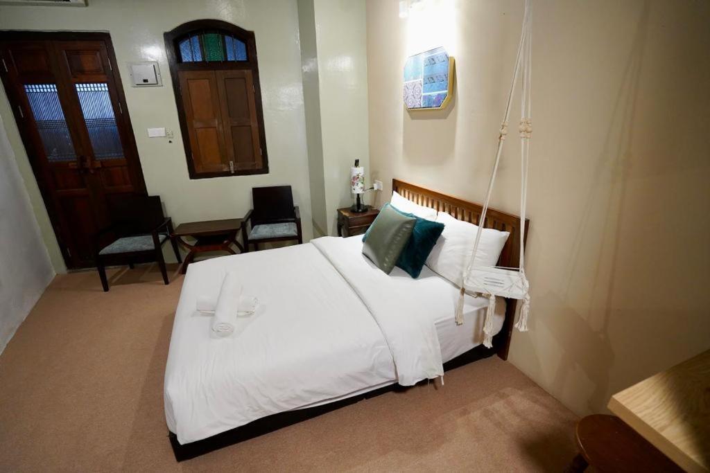 Le Meilleur George Town Exterior foto